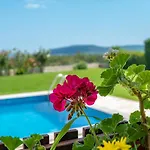 Poemia- Private With 4bd, Pool And Stunning Sea View Villa *