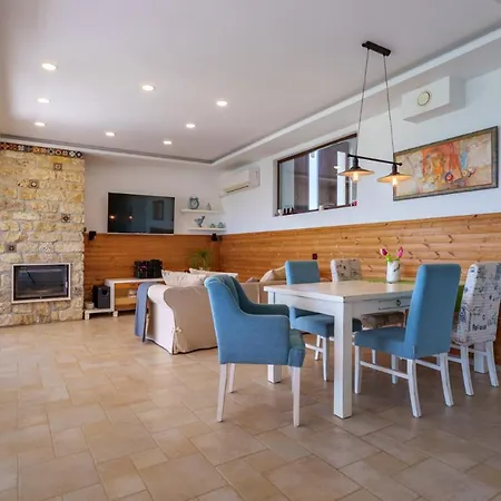 Poemia- Private With 4bd, Pool And Stunning Sea View * Rogacevo